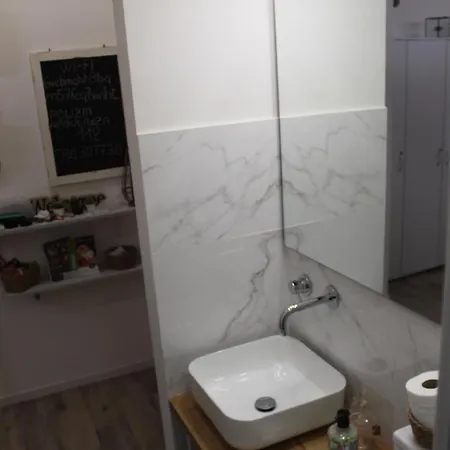 The Way To Bikes Storage Apartment *