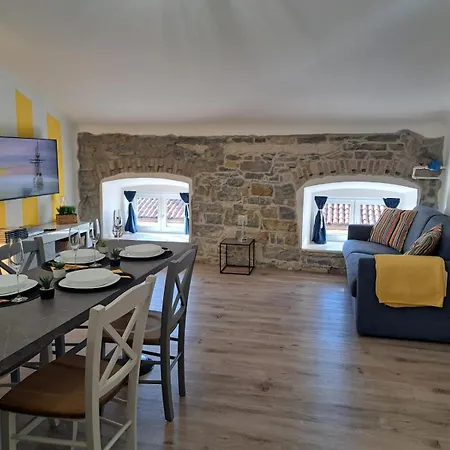 The Way To Bikes Storage Trieste