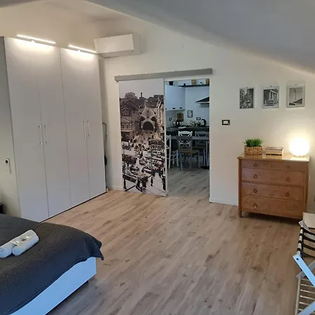 The Way To Bikes Storage Apartment *